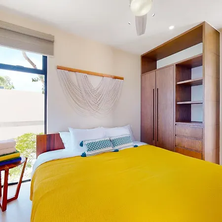 Tao Edena, Unit 26