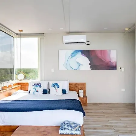 Rooftop Pool Paradise With Jungle Views Apartamento *