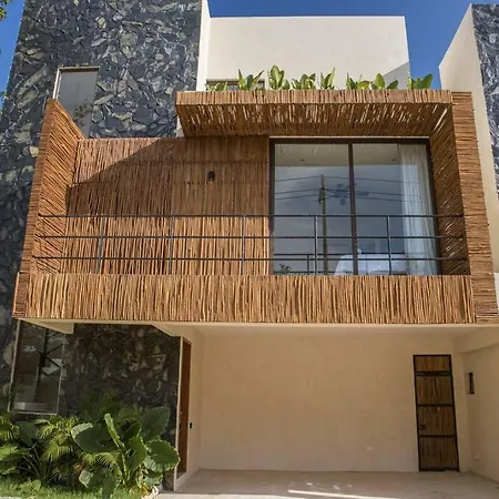 Villa 4br Gated Community Private Pool And Garden