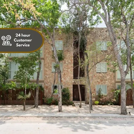 Full Space, 6 Building Apartment