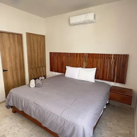 Luxury 2 Story Penthouse La Veleta 3br Hydro Tub Holiday home Tulum