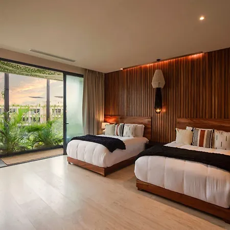 Apartment Luxury 2br Ph Pools, Coworking & Close To