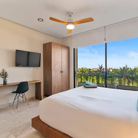 Apartment Penthouse With Pool And Chic Decor *