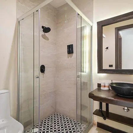 Getaway In La Veleta At Asana El Jaguar Sleeps 12 Holiday home