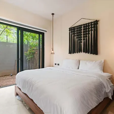 Getaway In La Veleta At Asana El Jaguar Sleeps 12 Holiday home *