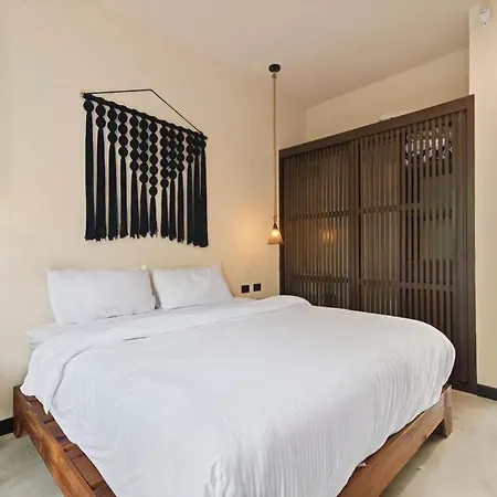 Holiday home Getaway In La Veleta At Asana El Jaguar Sleeps 12