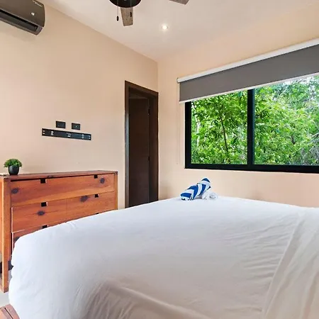 Getaway In La Veleta At Asana El Jaguar Sleeps 12 Holiday home