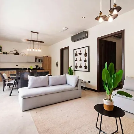 Getaway In La Veleta At Asana El Jaguar Sleeps 12 Holiday home