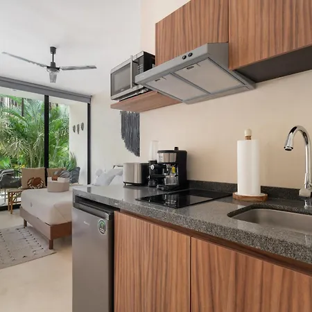 Estudio Luxury Con Acabado De Chukum Encantador En * Tulum