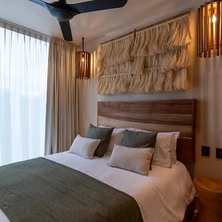 Hotel Trobbu Boutique Collection