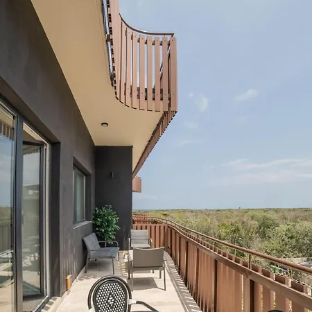 Ocean View 2bdr Luxury - Free Beach Club *