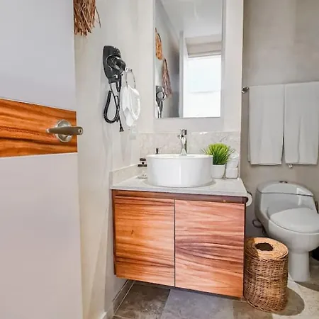 Sunset 103 Luxurycondo200 Mbps Jacuzzi Balcony Apartment *