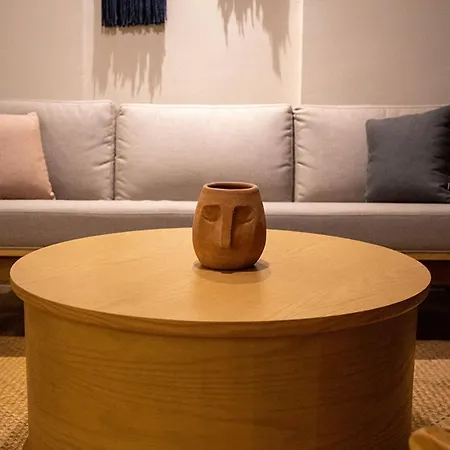 Relax In Style Charming Rooftop Apt W/pool, Sauna *
