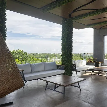 Menesse Penthouse Private Pool Holiday home *