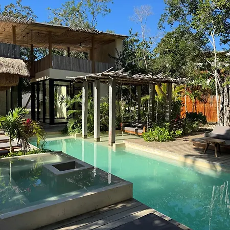 Eco-friendly En La Selva De Villa Tulum
