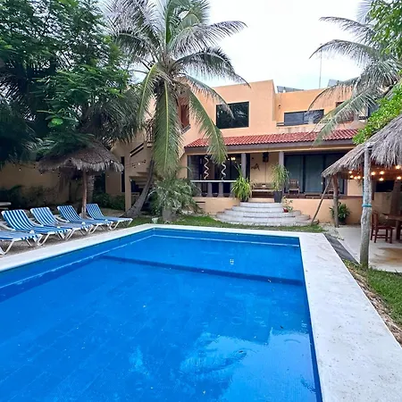 Oceanside Retreat, Pool, Beach Access, Sleeps 6