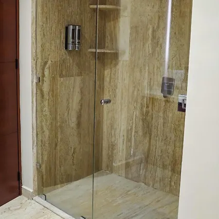 Apartment Luxury At Mistiq Temple I