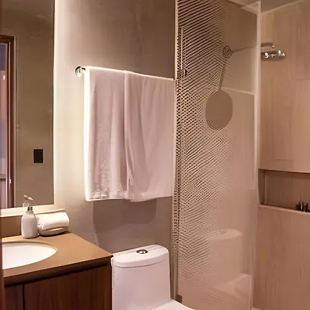 Tuk Viento 213 - Romantic Studio: Pool, Balcony & Padel Court