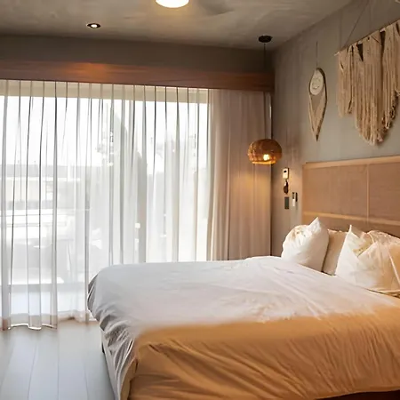Tuk Viento 213 - Romantic Studio: Pool, Balcony & Padel Court Holiday home *