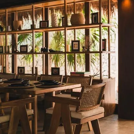 Luxury In Sian Villa