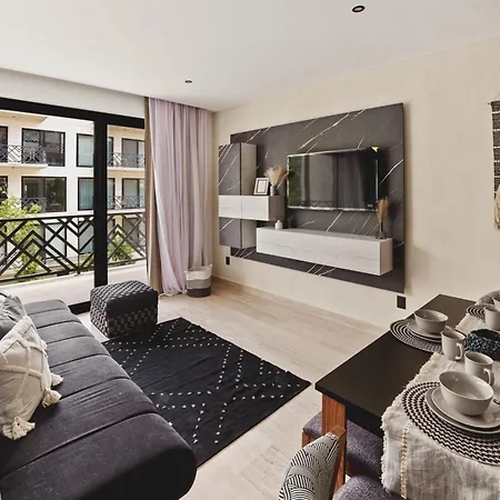Palais Apartment
