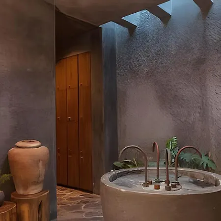 Holiday home Nature Retreat: With Tub & Terrace Tulum