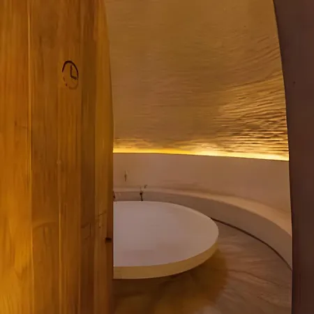 Nature Retreat: With Tub & Terrace Holiday home