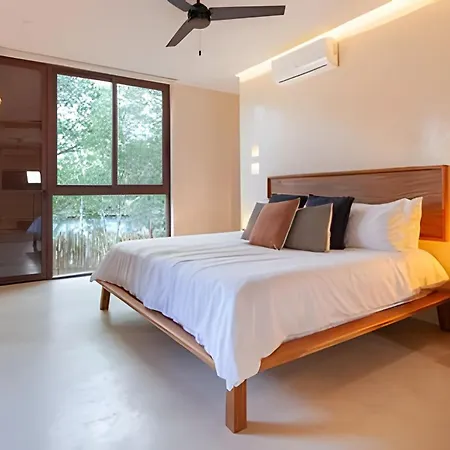 Nature Retreat: With Tub & Terrace Tulum