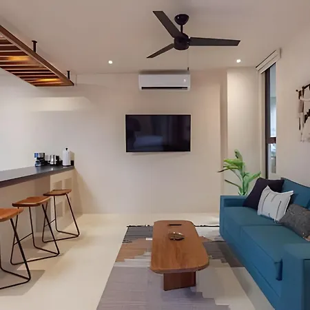 Nature Retreat: With Tub & Terrace Tulum