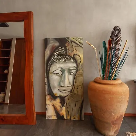 Miraluna - Exquisite Luxury Apt Apartment *