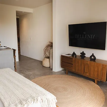 Cozy New Modern Studio In Apartment Tulum