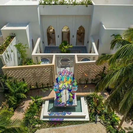 Sana Beachfront Boutique Hotel 5*