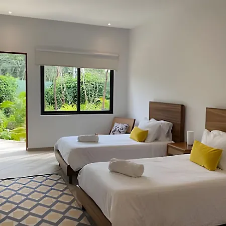 Holiday home Oasis Yaaxlum *