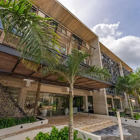Stylish 2br Penthhouse, Private Terrace, Grill And Pool *