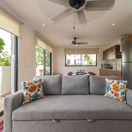 2 Bd With Balcony Gym Rooftop Pool * Tulum