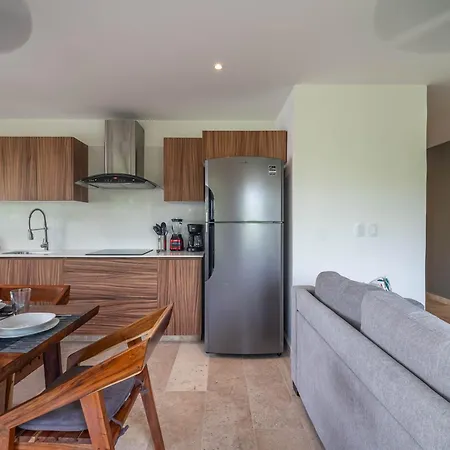 2 Bd With Balcony Gym Rooftop Pool Сasa de vacaciones