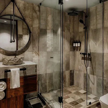 Barneys New York Luxury Green Apartment