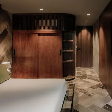 Apartment Barneys New York Luxury Green