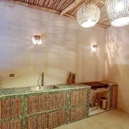 Posh Large Minutes From The Tulum