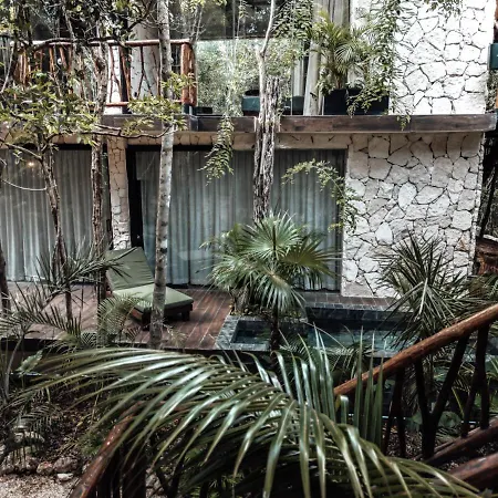 Resort Divine Embodi Retreat