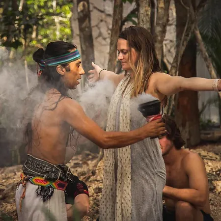 Resort Divine Embodi Retreat