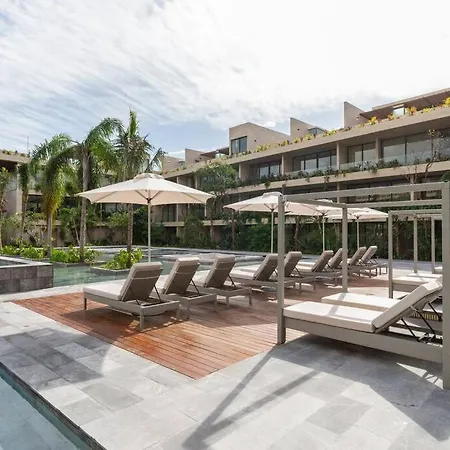 2br, 2bathroom Mistiq Gym 4 Pools Tulum