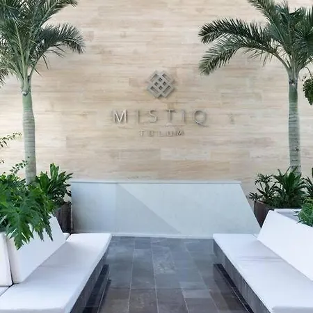 2br, 2bathroom Mistiq Gym 4 Pools Tulum