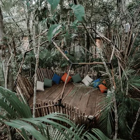 Resort Divine Embodi Retreat