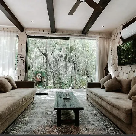 Resort Divine Embodi Retreat Tulum