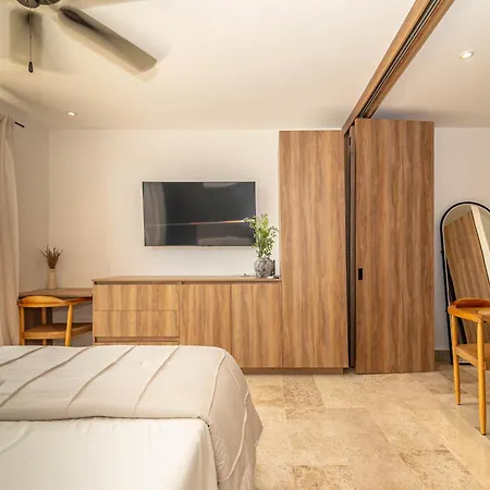 Сasa de vacaciones Lux With Private Balcony, Rooftop Pool, Gym Tulum