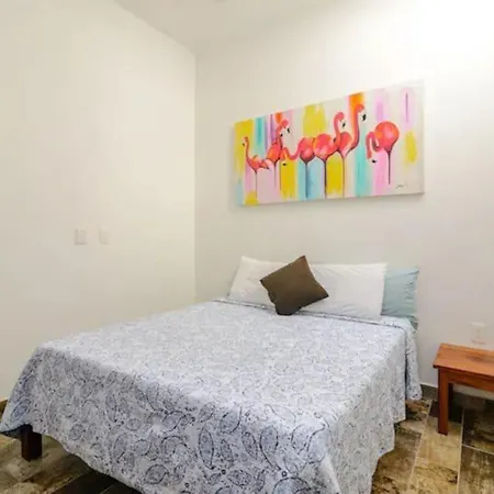 Unwind At Magdalena, Private With 3 Bedrooms, Rooftop Pool And Fast Wi-fi For Digital Nomads Holiday home