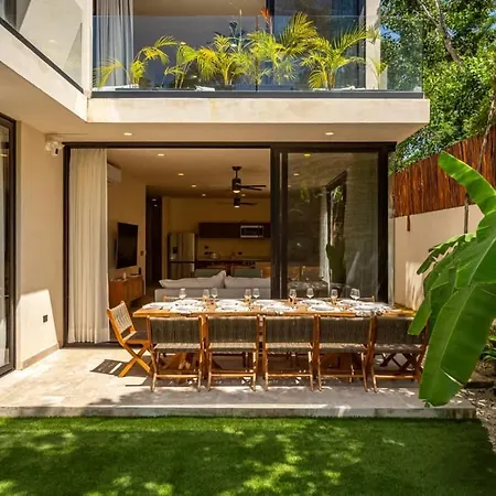 Holiday home New Azulis Sleeps 15 Private Pool Concierge *