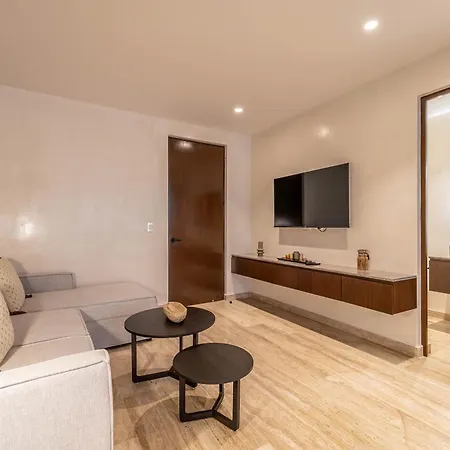 1br Plunge Pool, Rooftop Pool, Gym, Kids Playroom Holiday home *