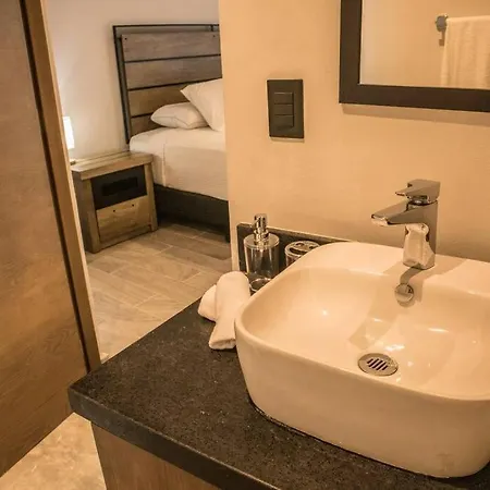 Apartment Great Location, New, 1br 4 Ppl